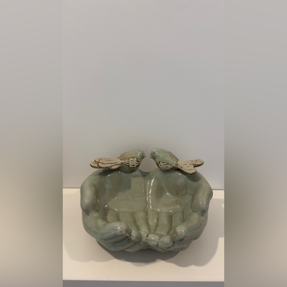 Hand Decor - Picture 2 of 3